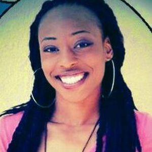 Meet your Posher, Nayre